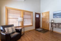 Grand Getaway | Golf & Ski & Stay | Loft Cabin - Image 5