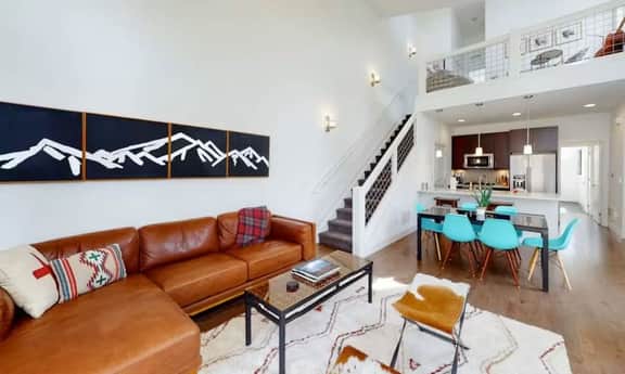 Luxury Winter Park Condo| 2 Bed/ 2 Bath - Image 4