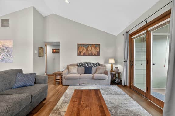 WP Shuttle | Condo in Downtown Fraser - Image 5